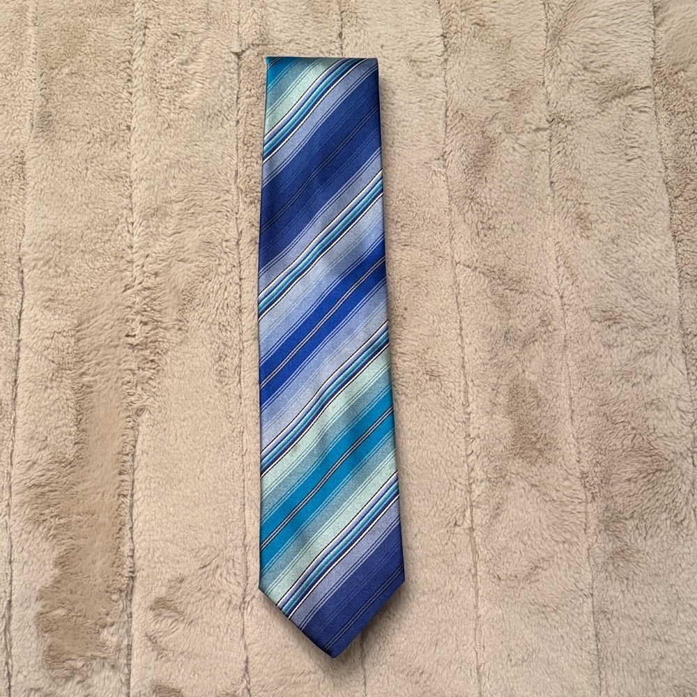 Paul Smith Vibrant Blue and Aqua Striped Tie
